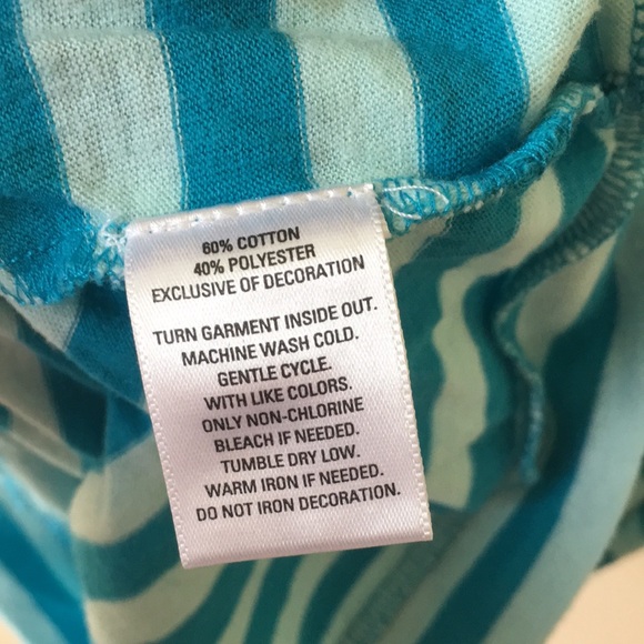 Like-new cotton shirt with embellishment - Picture 6 of 6